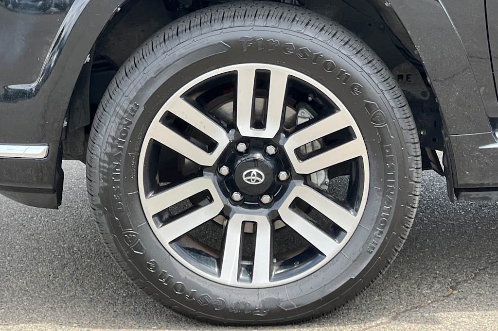 Thumbnail: 2022 Toyota 4Runner - 8