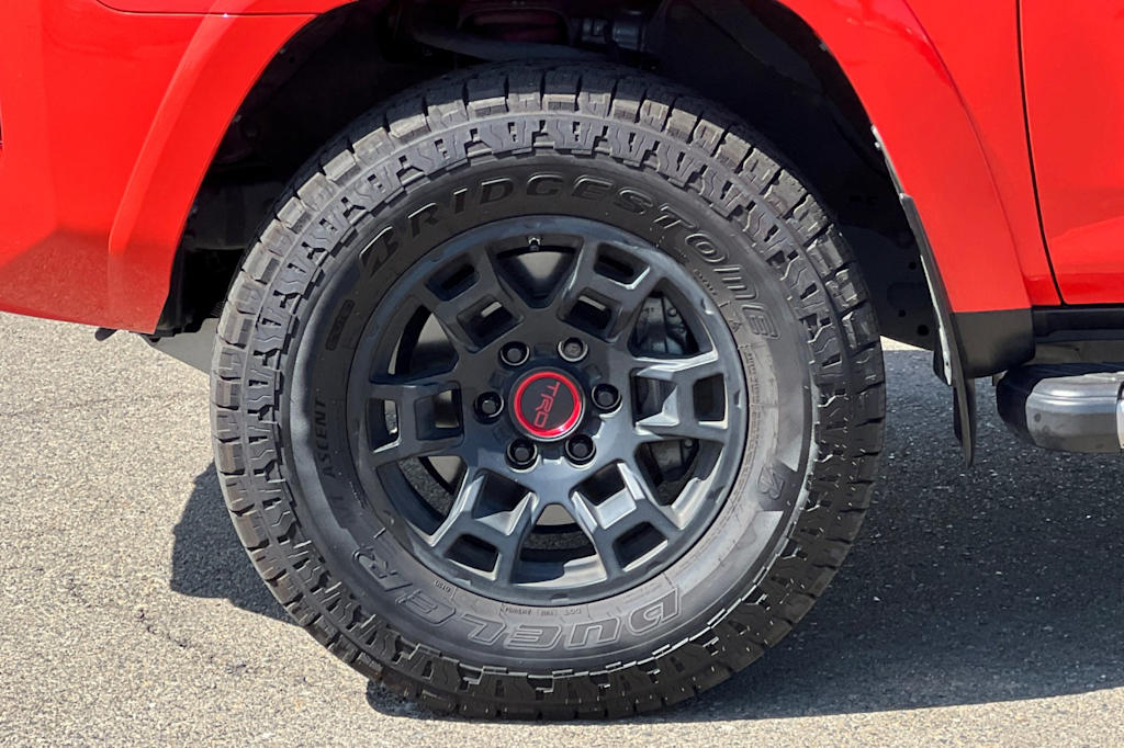 Thumbnail: 2023 Toyota 4Runner - 7