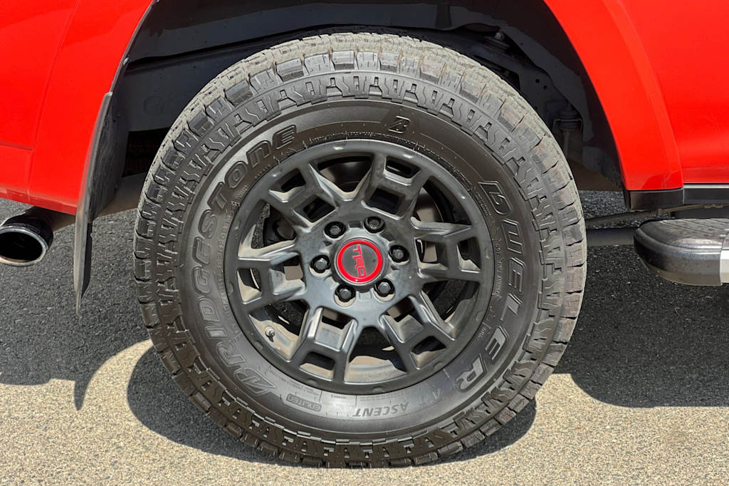 Thumbnail: 2023 Toyota 4Runner - 21