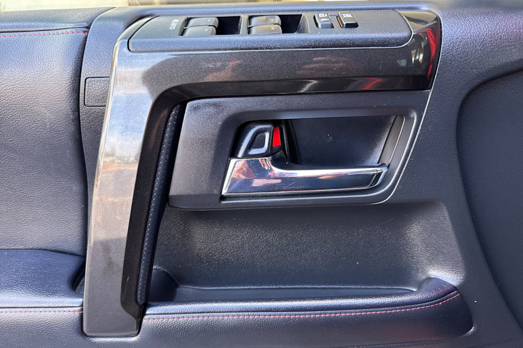 Thumbnail: 2023 Toyota 4Runner - 21