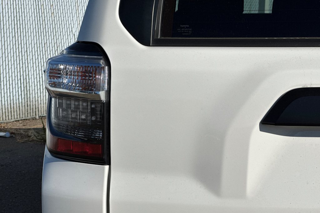 Thumbnail: 2023 Toyota 4Runner - 22