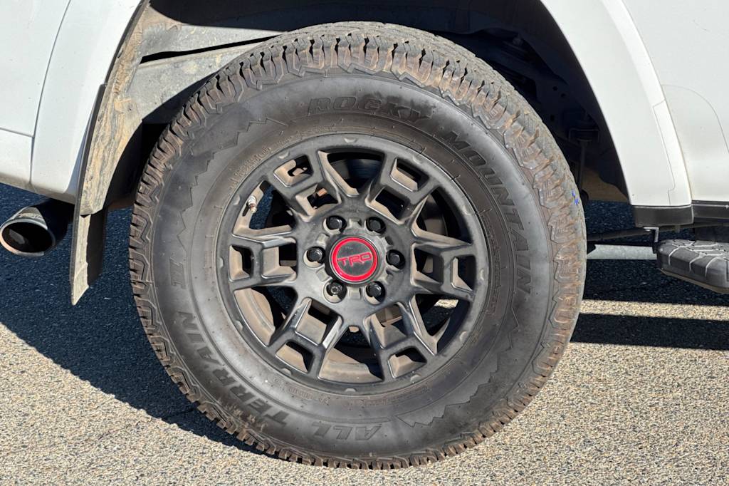 Thumbnail: 2023 Toyota 4Runner - 20