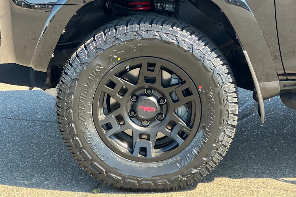 Thumbnail: 2024 Toyota 4Runner - 8