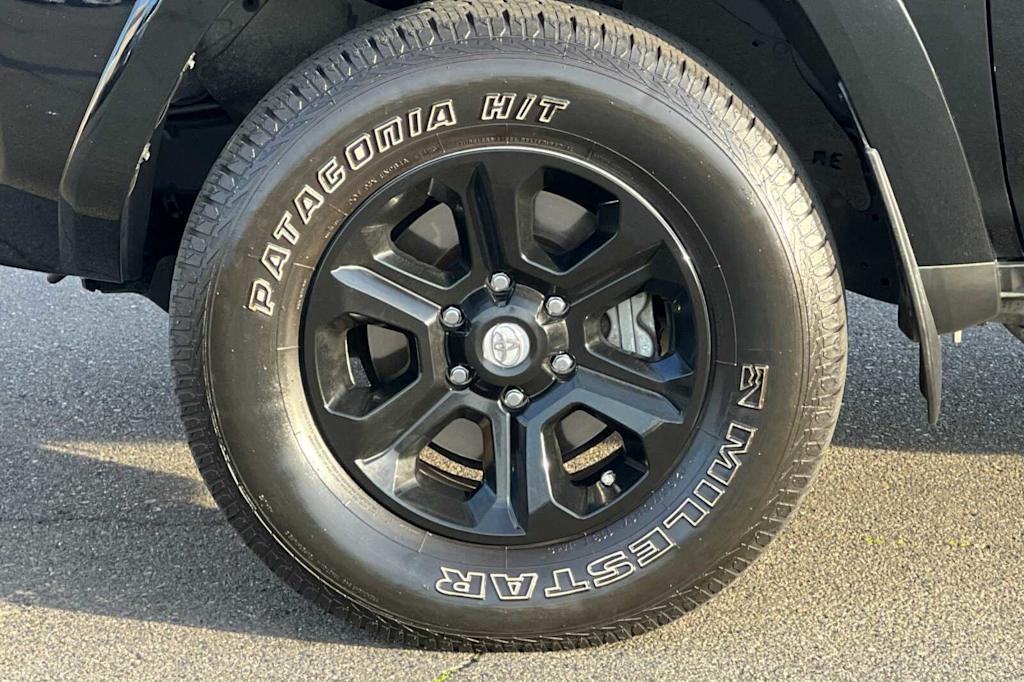 2021 Toyota 4Runner SR5 8