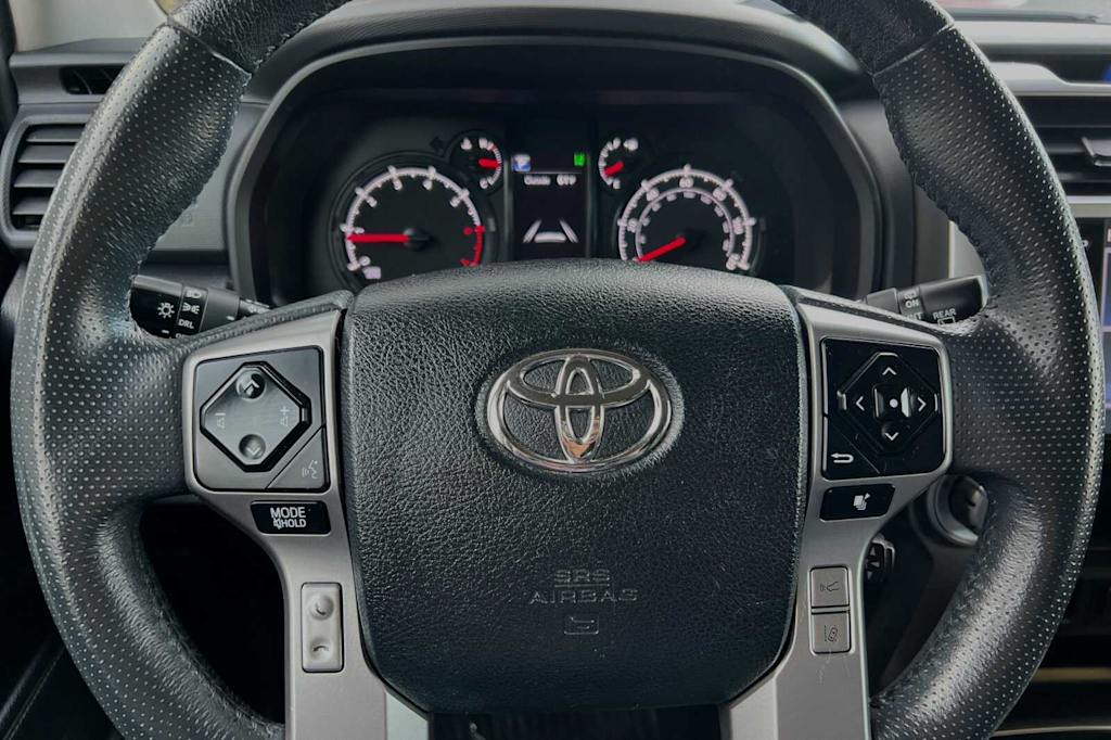 2021 Toyota 4Runner SR5 29