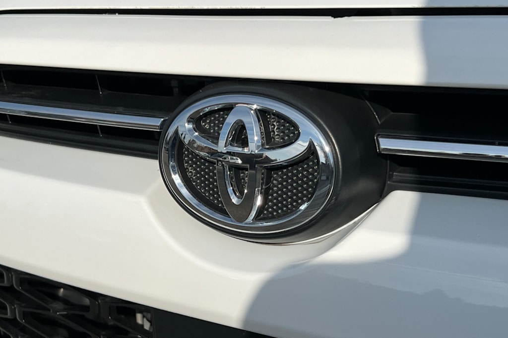 2022 Toyota 4Runner TRD Off Road 5