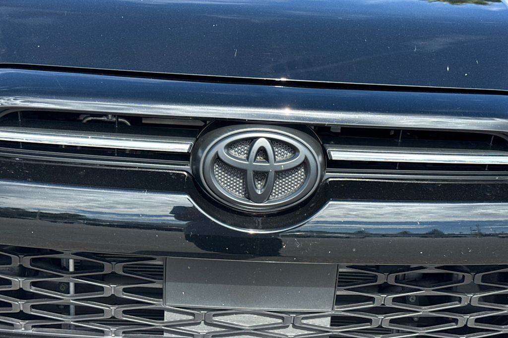 Thumbnail: 2024 Toyota 4Runner - 17