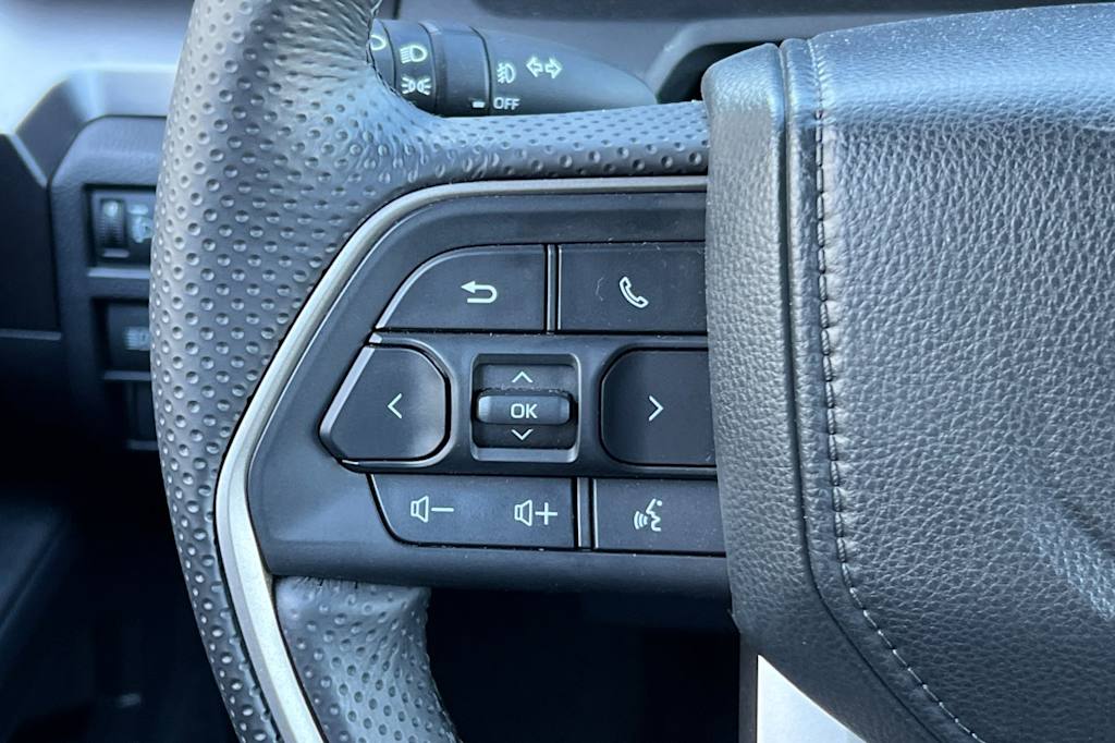 Thumbnail: 2025 Toyota 4Runner - 28