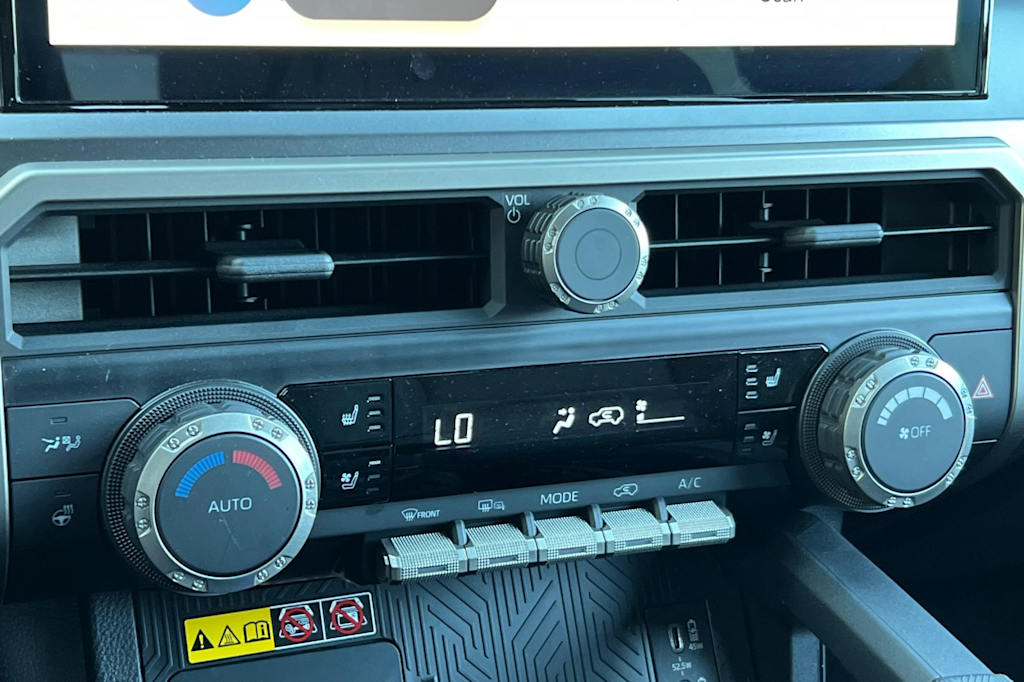 Thumbnail: 2025 Toyota 4Runner - 25