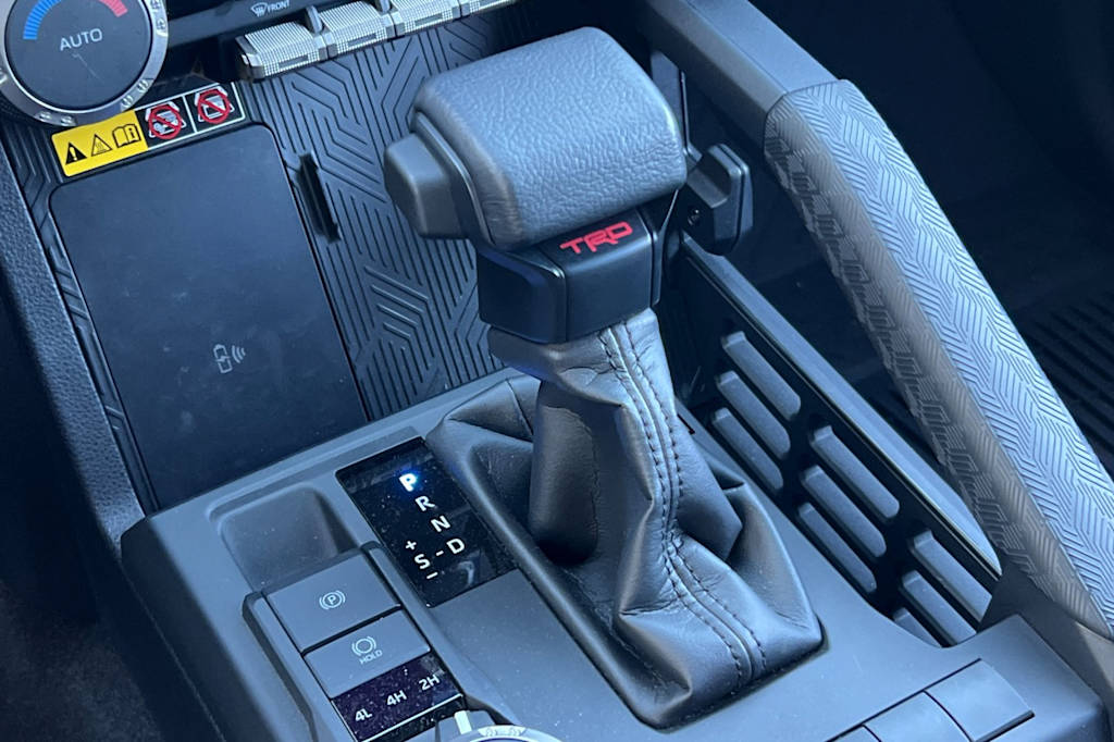 Thumbnail: 2025 Toyota 4Runner - 14