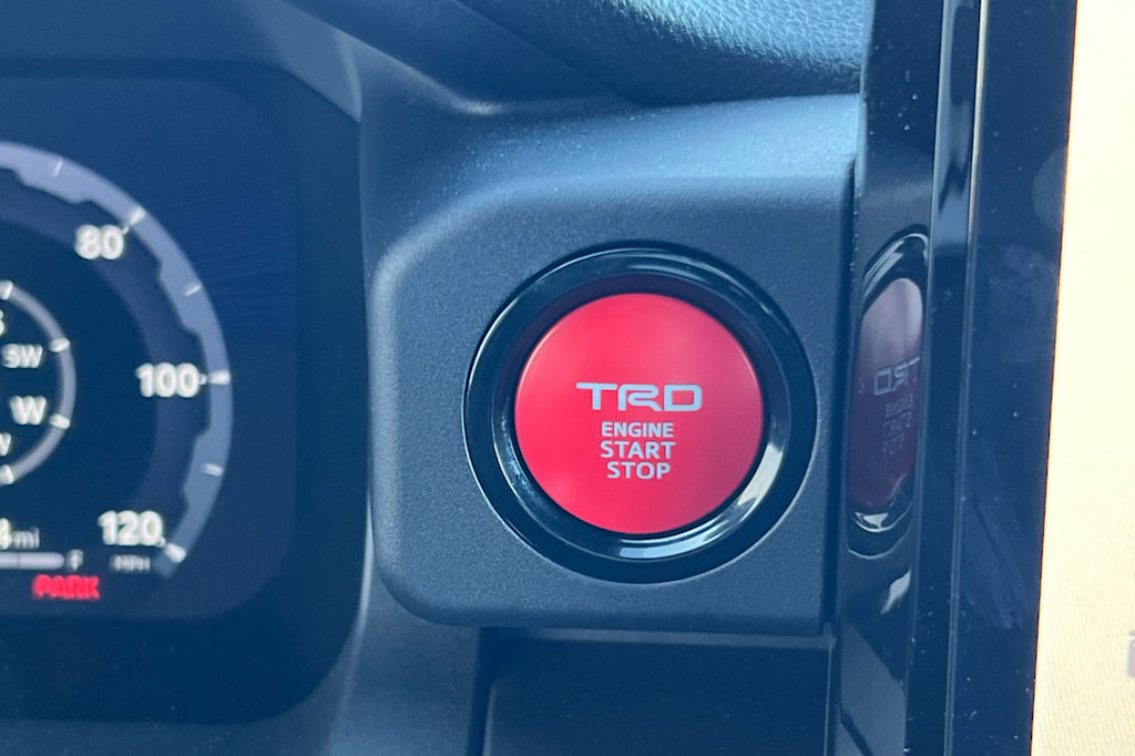 Thumbnail: 2025 Toyota 4Runner - 26