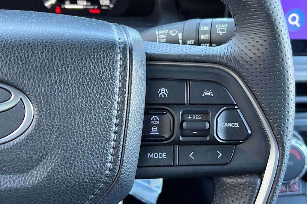 Thumbnail: 2025 Toyota 4Runner - 29