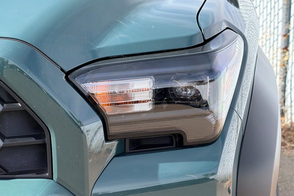 Thumbnail: 2025 Toyota 4Runner - 16