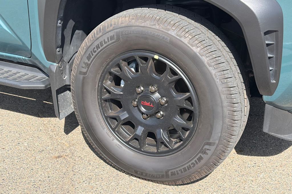 Thumbnail: 2025 Toyota 4Runner - 19