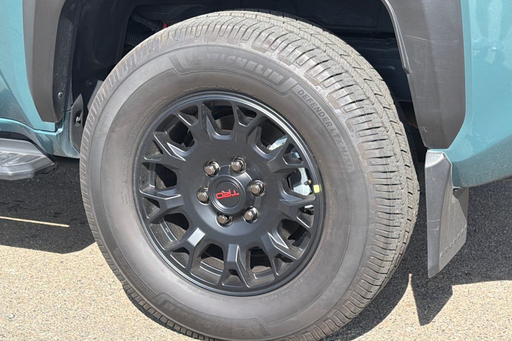 Thumbnail: 2025 Toyota 4Runner - 25