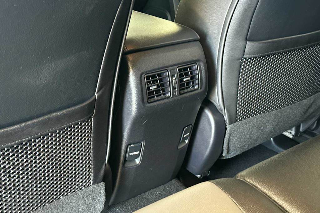 2015 Toyota 4Runner SR5 23