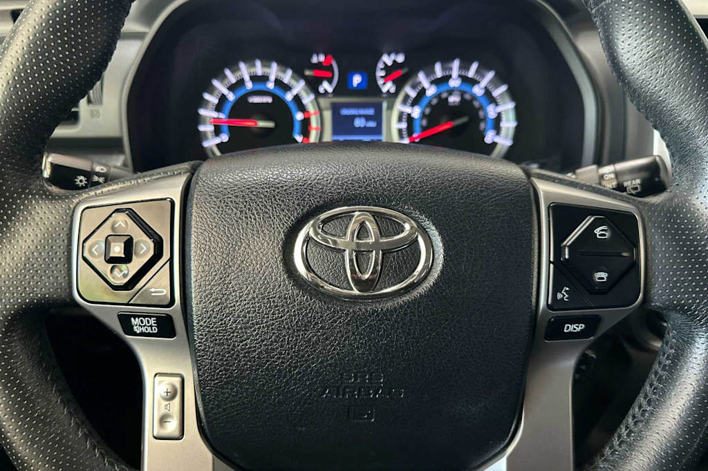 2015 Toyota 4Runner SR5 29