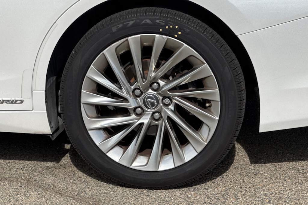 Thumbnail: 2019 Lexus ES - 26