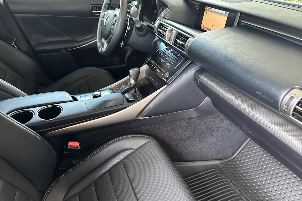 Thumbnail: 2014 Lexus IS - 12