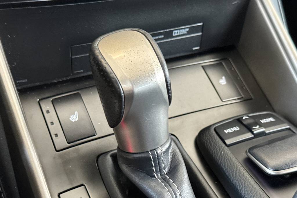 Thumbnail: 2014 Lexus IS - 14