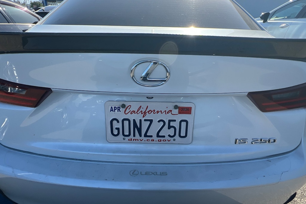 Thumbnail: 2015 Lexus IS - 20