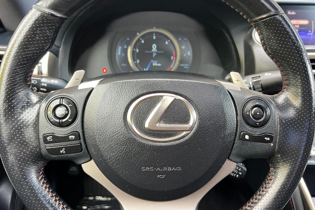 Thumbnail: 2015 Lexus IS - 28