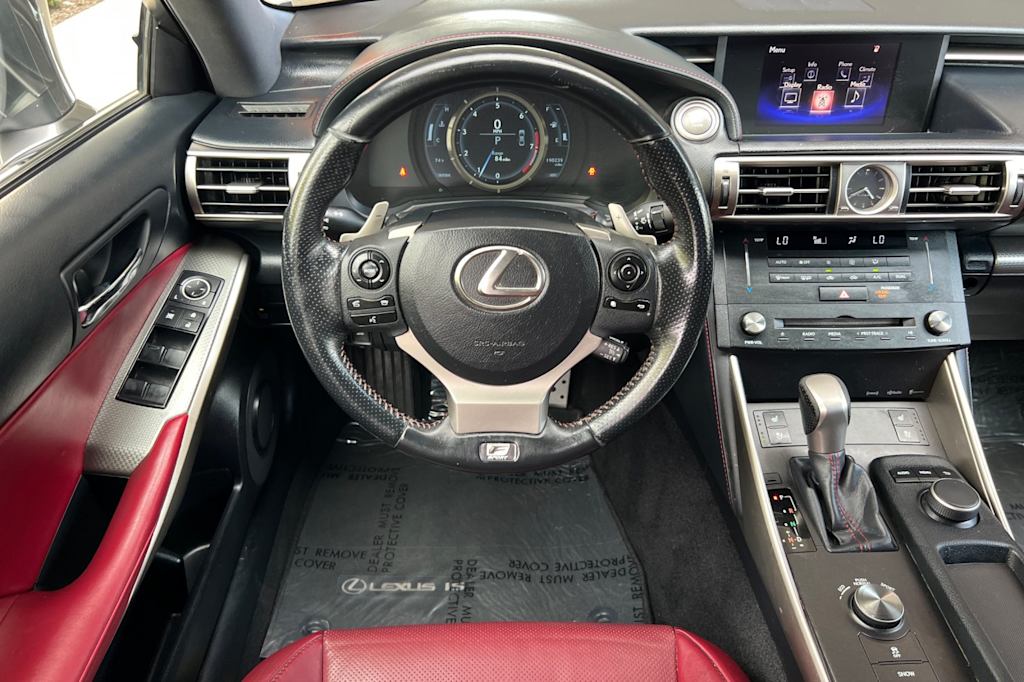 Thumbnail: 2015 Lexus IS - 11