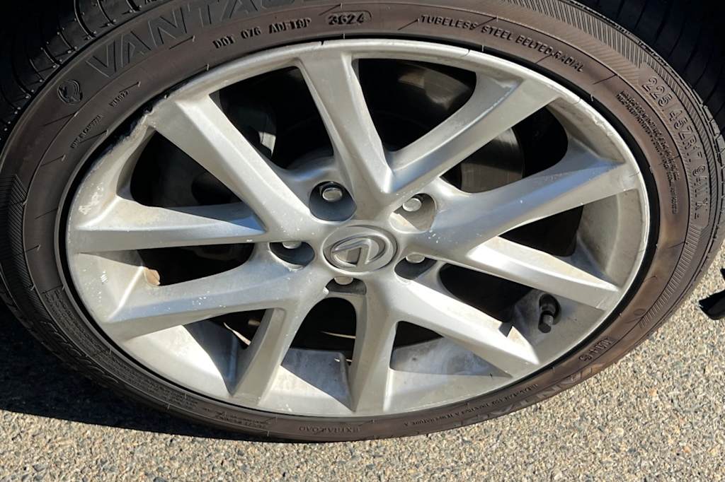 Thumbnail: 2012 Lexus IS - 17
