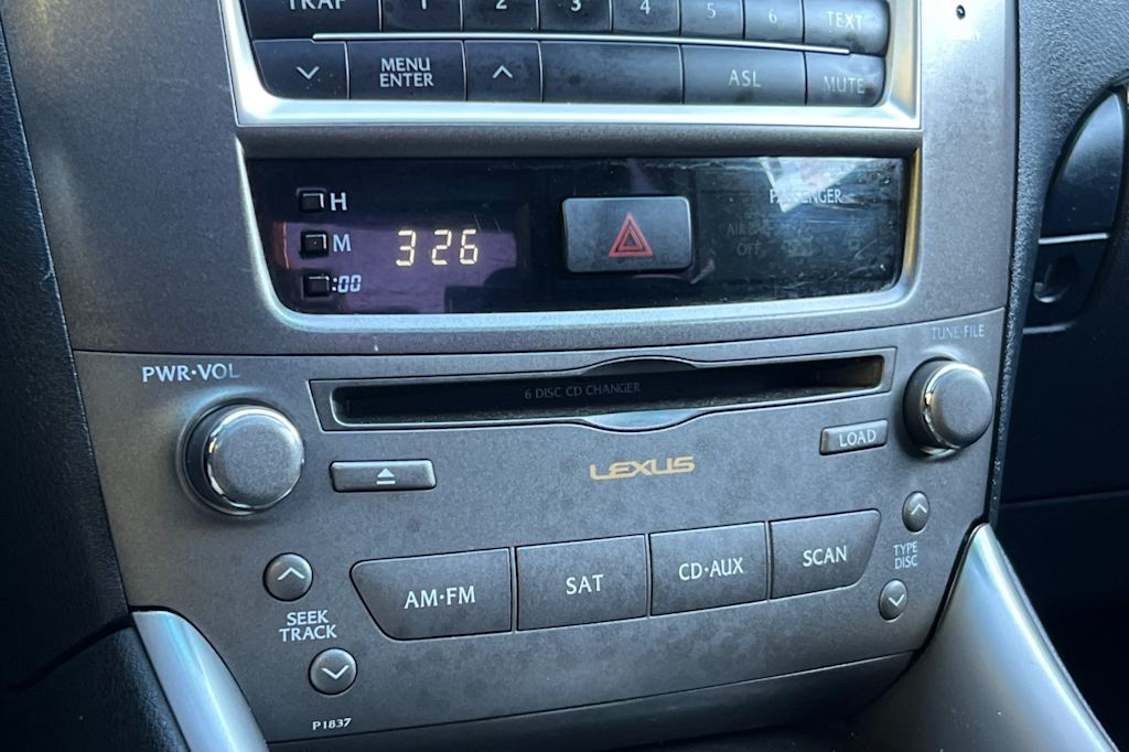 Thumbnail: 2012 Lexus IS - 24