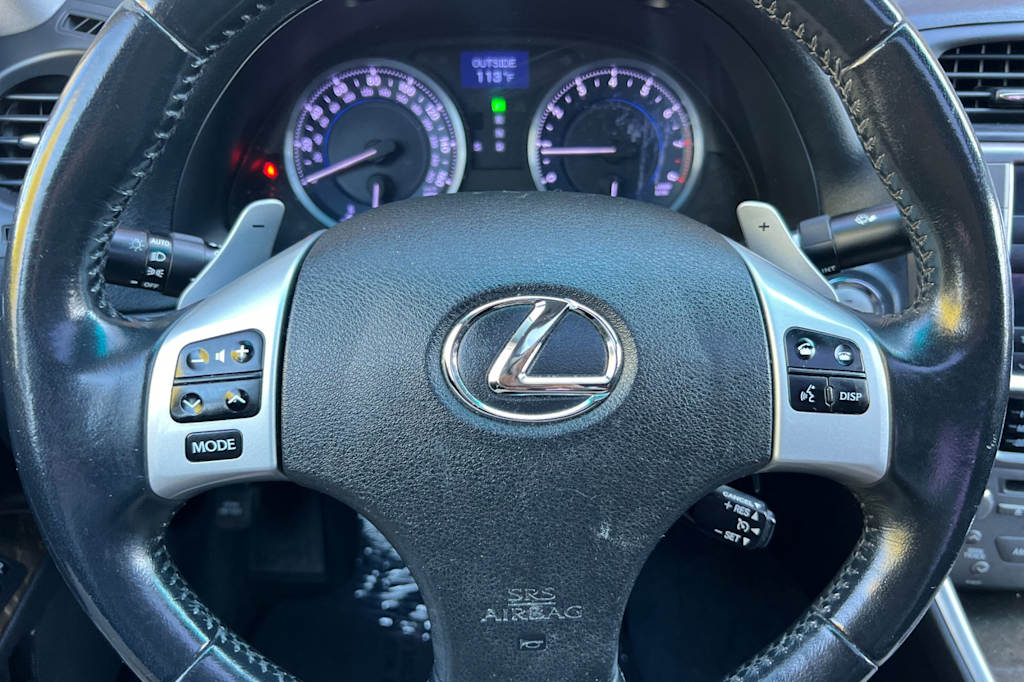 Thumbnail: 2012 Lexus IS - 26