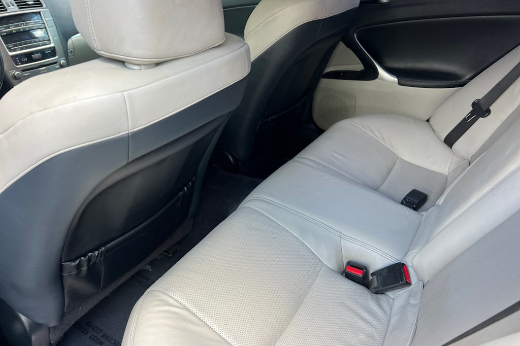 Thumbnail: 2012 Lexus IS - 9