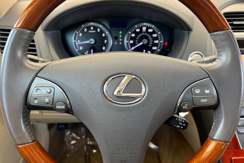 Thumbnail: 2011 Lexus ES - 27