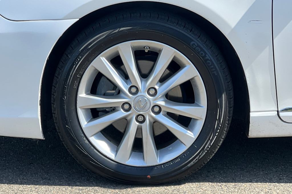 Thumbnail: 2011 Lexus ES - 7