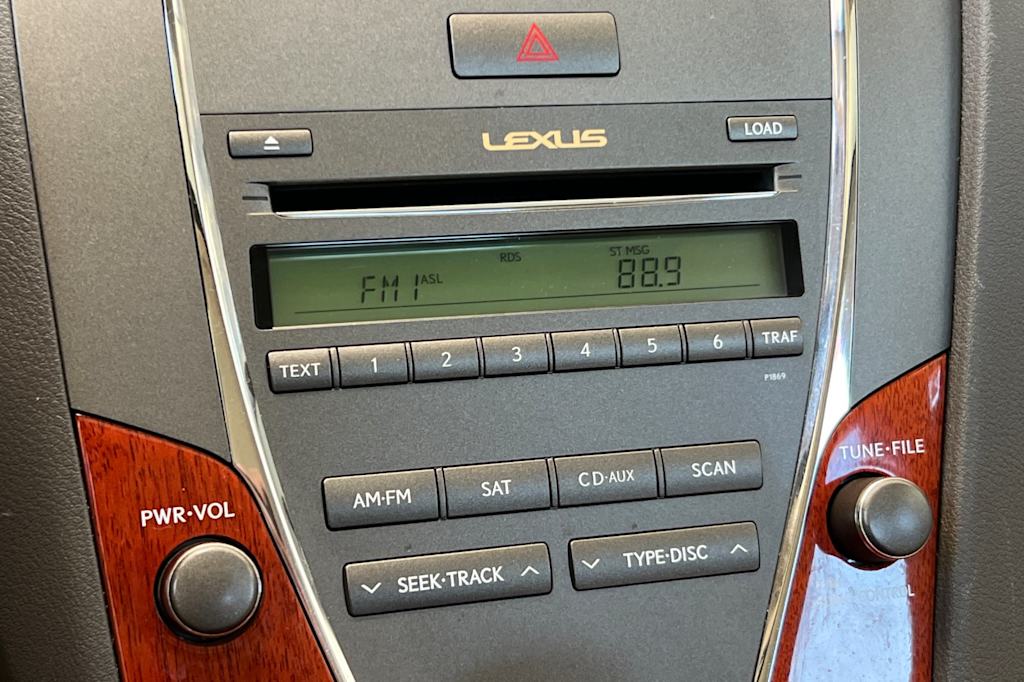Thumbnail: 2010 Lexus ES - 24
