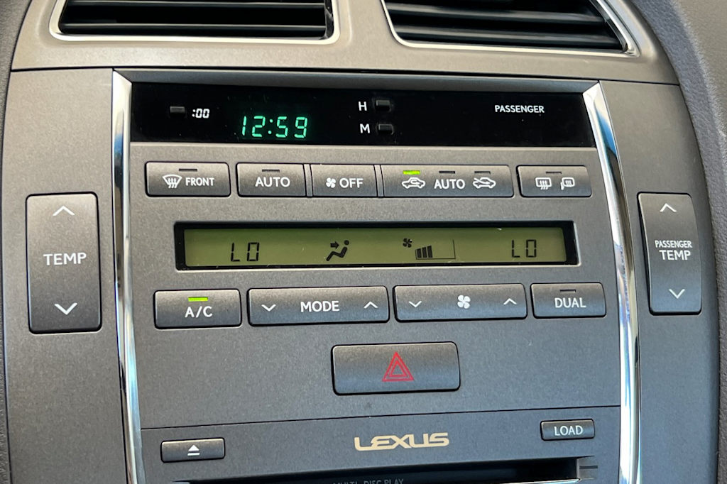 Thumbnail: 2010 Lexus ES - 12