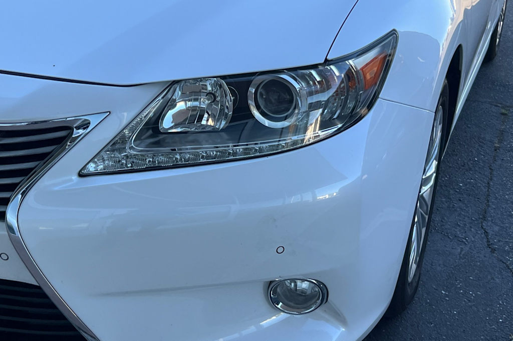 Thumbnail: 2014 Lexus ES - 5