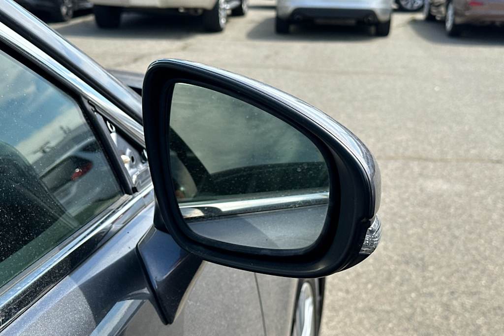 Thumbnail: 2014 Lexus ES - 17