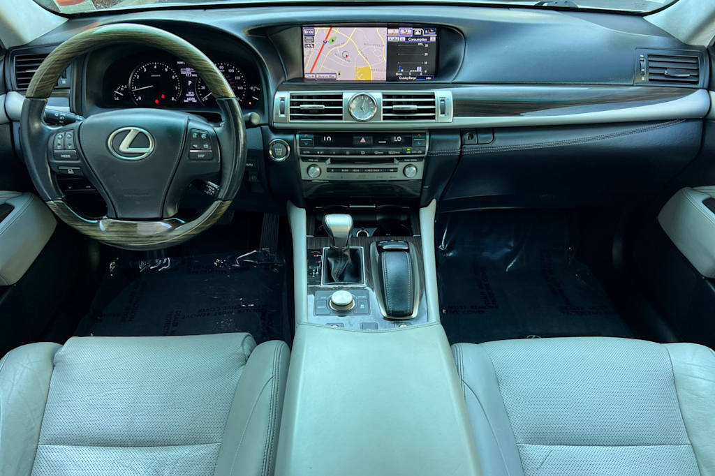 Thumbnail: 2014 Lexus LS - 2