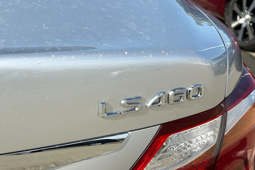 Thumbnail: 2011 Lexus LS - 22