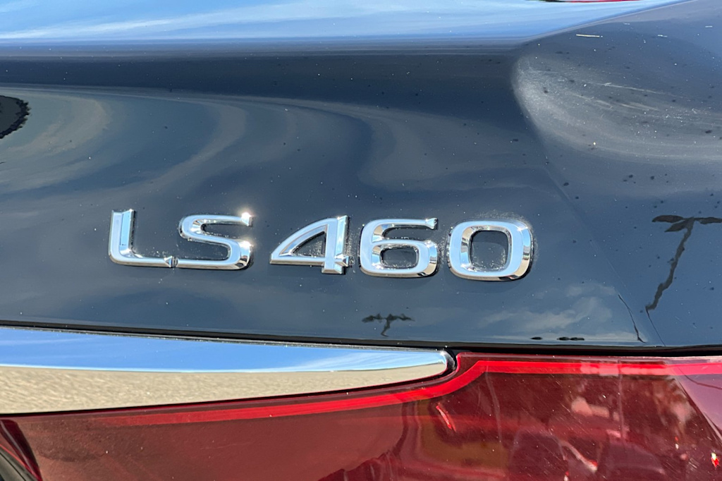 Thumbnail: 2014 Lexus LS - 7