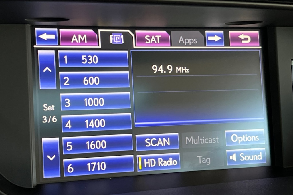 Thumbnail: 2014 Lexus ES - 12