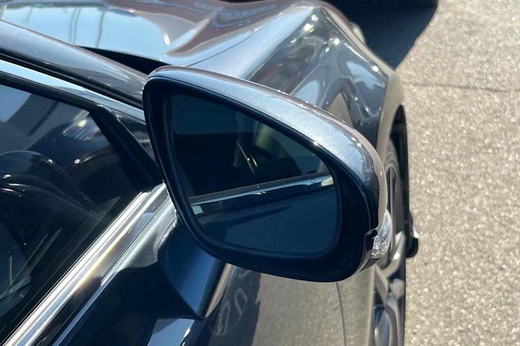 Thumbnail: 2018 Lexus GS - 16