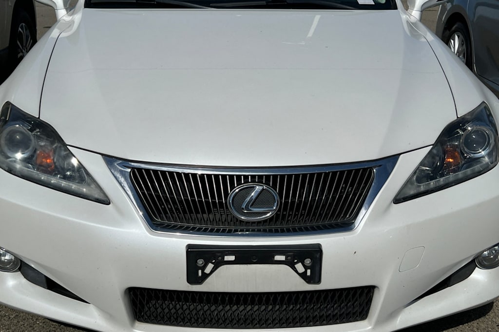 Thumbnail: 2013 Lexus IS - 13
