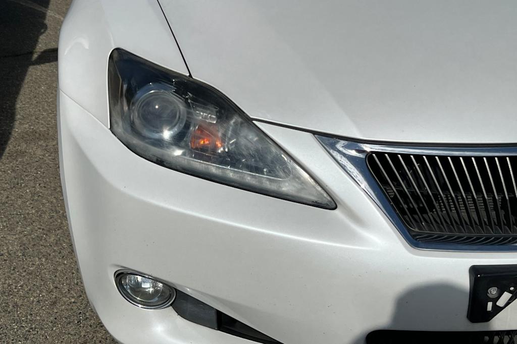 Thumbnail: 2013 Lexus IS - 15