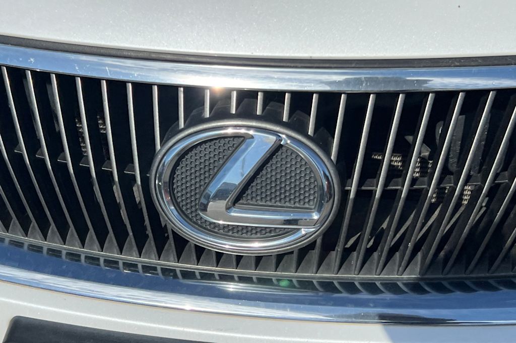 Thumbnail: 2013 Lexus IS - 14