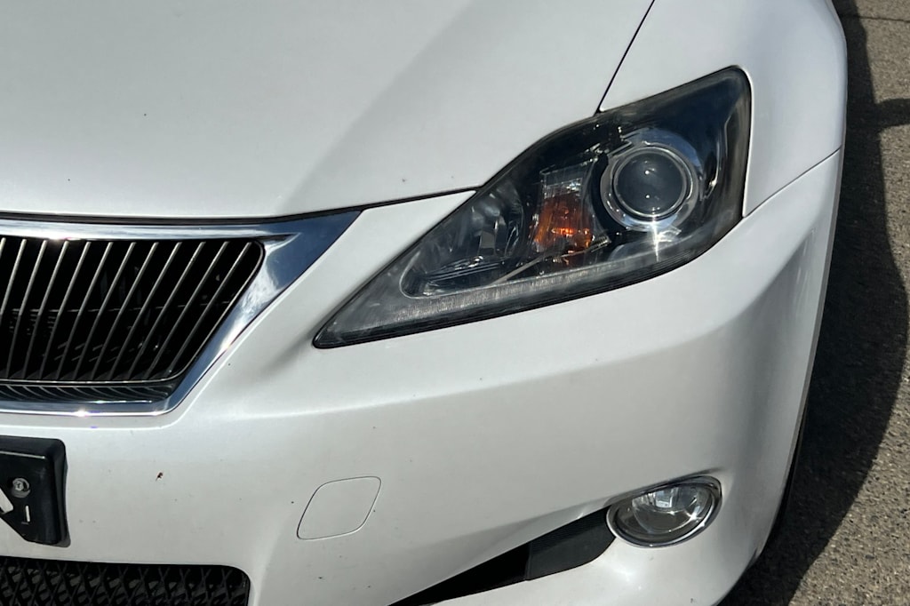 Thumbnail: 2013 Lexus IS - 12