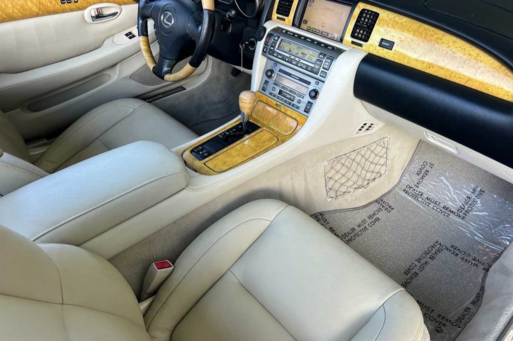 Thumbnail: 2005 Lexus SC - 10