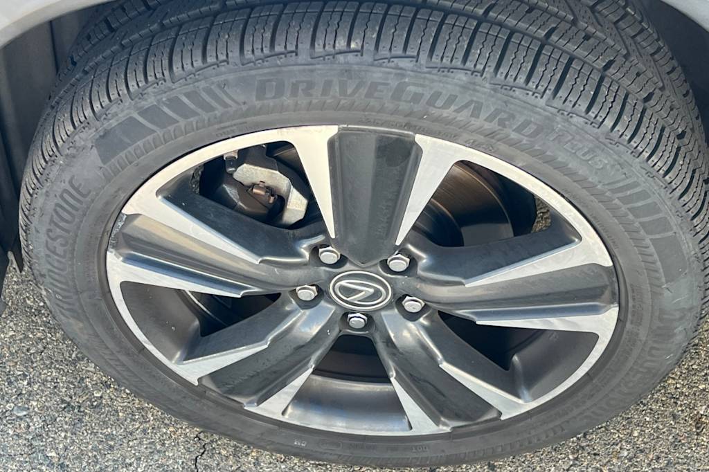 Thumbnail: 2021 Lexus UX - 6