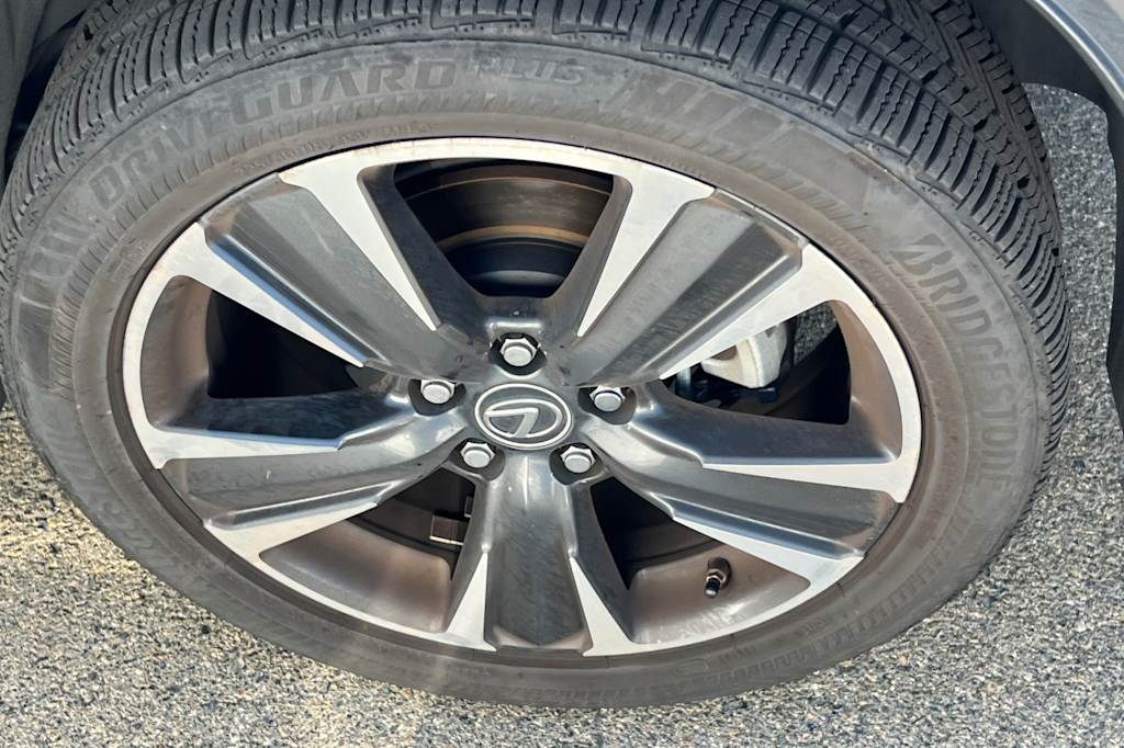Thumbnail: 2021 Lexus UX - 22