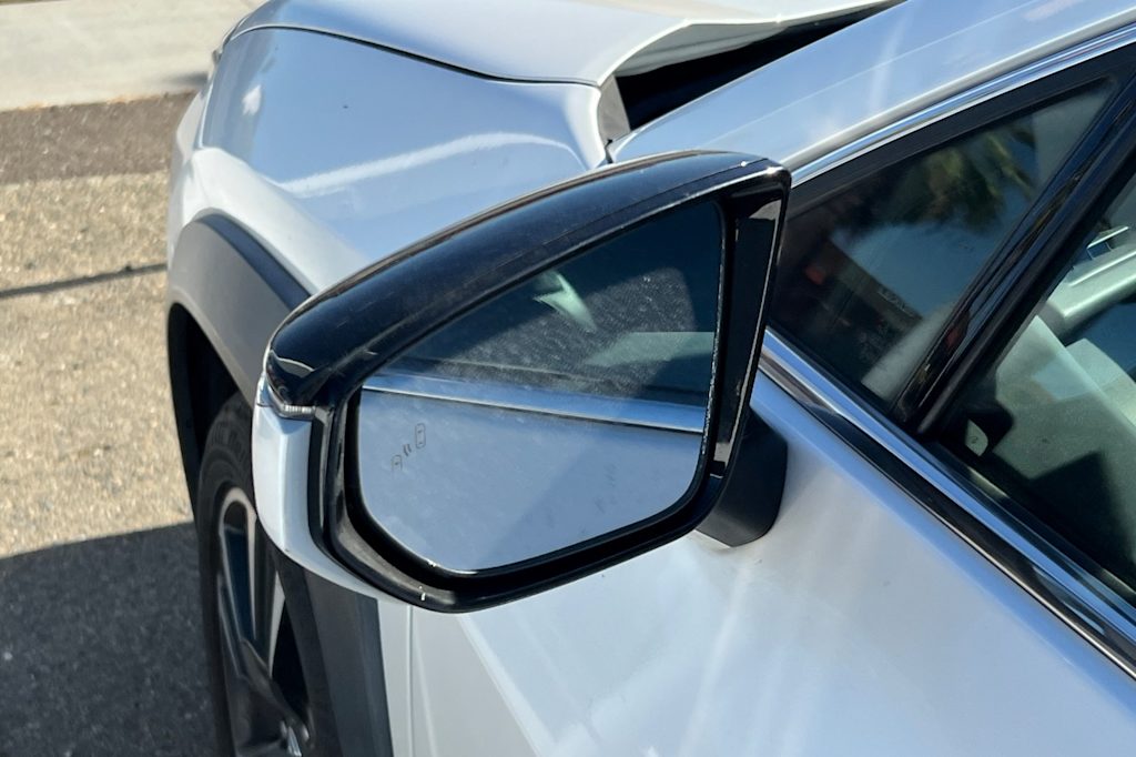 Thumbnail: 2021 Lexus UX - 11